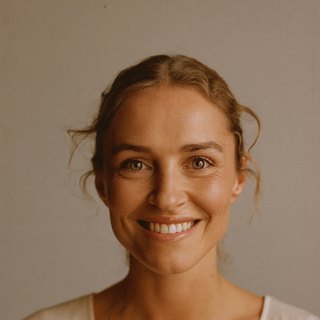 Sophie, AI salon receptionist